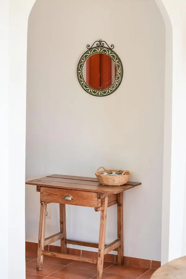 La Fuente Apt6, Frigiliana Amazing 2 Bedroom Family Apartment With Views, Padel Court And 2 Pools Hansonholiday Rentals